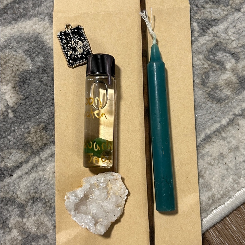 Wealth Candle & Moon Water Kit